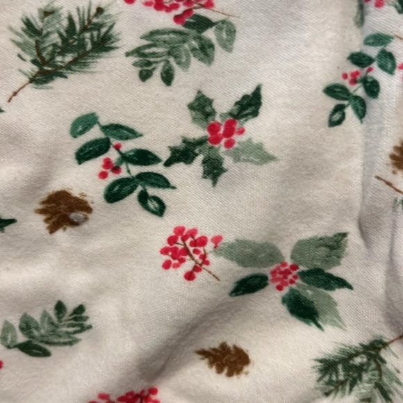 Burts Bees Baby Zip Jammies. Size 6-9 months. - Picture 3 of 3